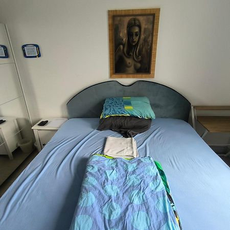 Nearwoehrderseaandstation Hotel Nuremberg Ngoại thất bức ảnh